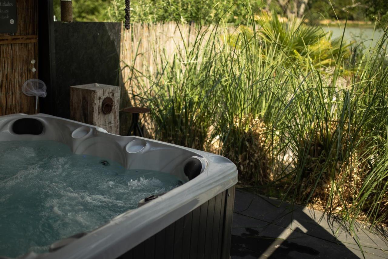 Drents Genieten - Riegheide Met Prive Jacuzzi Villa Erm ภายนอก รูปภาพ